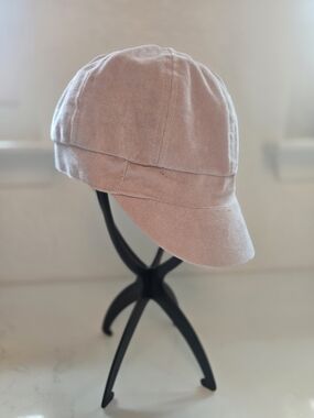 Women's Soft Pink Suede-Style Cap